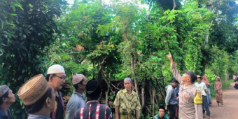 Cari Pakan Ternak, Pria Warga Sumenep Teriak Takbir Sebelum Tewas Tersengat Listrik di Atas Pohon