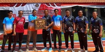 Sambut HUT RI ke-80, Lapas Tuban Gelar Jalan Sehat dan Voli Bareng Awak Media