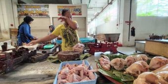 Harga Daging Ayam di Ngawi Mulai Naik Jelang Ramadhan