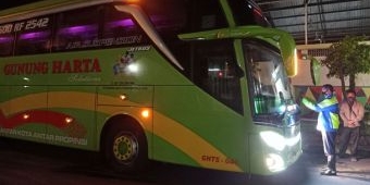 Bus AKAP Sudah Mulai Masuk Terminal Ngawi, Tapi Tidak Ada Penumpang yang Turun