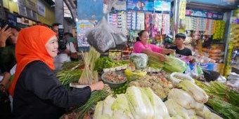 Blusukan di Pasar Sidoharjo Lamongan, Khofifah akan Tutup Kampanye di Jatim Expo