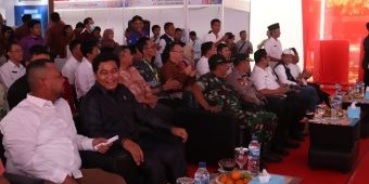 Ketua DPRD dan Bupati Gresik Buka Jobfair Disnaker 2025 di Driyorejo