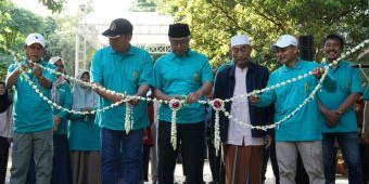 Hadiri Haflatul Maulid MTsN 1 Kota Kediri, Gus Qowim Resmikan Aula KH. Thoha Mu'id