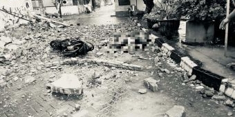 Pemotor Tertimpa Tembok Bangunan di Karangpilang Surabaya, Tewas Usai Dibawa ke RS