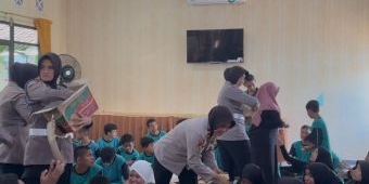 Polwan Polres Pasuruan Berbagi Kebahagiaan dengan Anak Berkebutuhan Khusus
