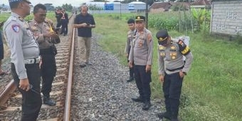 Nahas! Lansia di Malang Tertabrak Kereta Api saat Hendak Ke Sawah