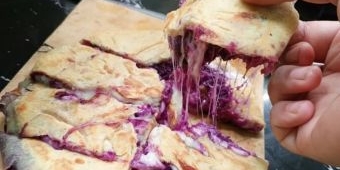 Cara Bikin Purple potato cheese bread, Makanan Lumer yang Lagi Viral