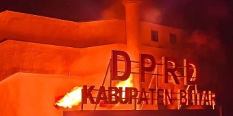 Kerusuhan DPRD Kabupaten Blitar Diduga Terhubung dengan Aksi Anarkis di Kediri