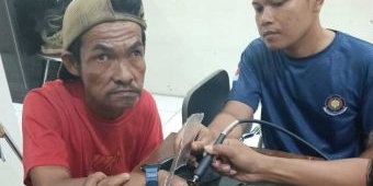 Damkar Kabupaten Kediri Evakuasi Cincin dari Jari Warga Tarokan