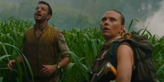 Scarlett Johansson dan Jonathan Bailey Muncul di Jurassic World Rebirth!