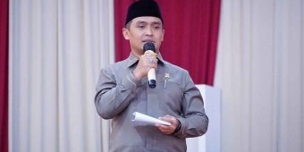 Pj Wali Kota Pasuruan Serahkan Hadiah ke Juara MTQ