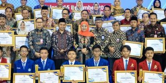 Festika Jatim 2025: Gubernur Khofifah Tekankan Peran Guru di Era Digital