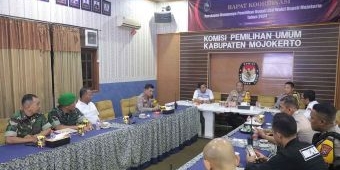 Wujudkan Harkamtibmas, Polres Mojokerto Gelar Patroli