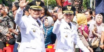 Yes-Dirham Resmi Dilantik Jadi Bupati dan Wakil Bupati Lamongan Periode 2025-2030