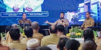 Sampaikan Implementasi Retret, Bupati dan Wabup Kumpulkan Kades se-Gresik untuk Bersinergi