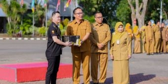 Pemkab Gresik Terima Hibah 35 Perangkat GPS Tracker dari PT Vastel Telematika Integrasi