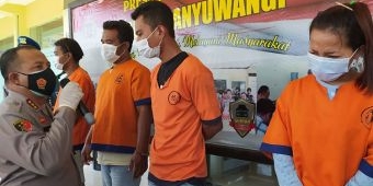 ​Tiga Penjudi Togel Online di Banyuwangi Dibekuk Polisi, Salah Satunya Wanita