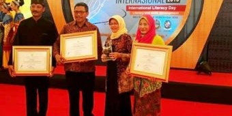 Kabupaten Pasuruan Sabet Penghargaan Nasional Pemberantasan Buta Aksara