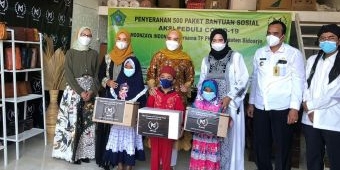 Peringati Hari Jadi, Moonzaya Indonesia Bagikan 500 Paket Sembako ke Warga Terdampak Pandemi