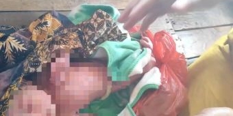 Bayi Laki-Laki Diduga Dibuang Orang Tuanya di Gunung Anyar Surabaya