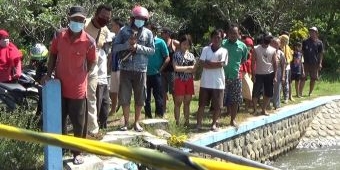 Penemuan Dua Jasad Bayi di Sungai Gegerkan Warga Jombang