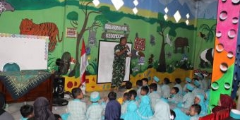 Tanamkan Cinta Tanah Air Sejak Dini, TMMD ke-126 Sidoarjo Gelar Sosialisasi Wasbang