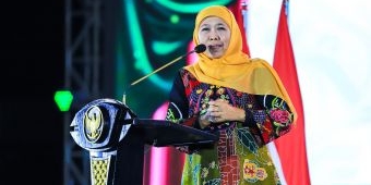 Viral Paralayang di Gunung Bromo, Gubernur Khofifah Tegaskan Hal ini