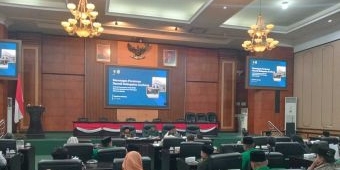 DPRD Jombang Bahas Raperda Pengawasan Minuman Beralkohol