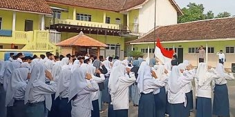 Kapolsek Wonorejo Ajak Pelajar Hindari Kenakalan Remaja