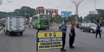 Antisipasi Penyebaran Omicron, Polres Madiun Kota Galakkan Operasi Yustisi