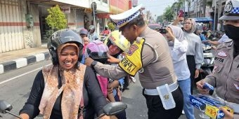 Cara Unik Satlantas Polres Mojokerto Kota Gelorakan Keselamatan Lalu Lintas