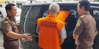 Kejari Kabupaten Kediri Tahan Dua Tersangka Dugaan Kasus Korupsi di Diskominfo