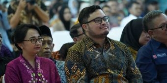 Bupati Kediri Lepas Angkatan Pertama SMA Boarding Pare