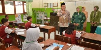 Sidak USBN dan UNBK di Lamongan, Bupati Fadeli: Jangan Sepelekan Pendidikan Dasar