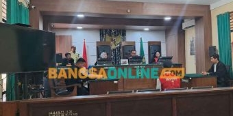 Terdakwa Kasus Judi Online di Tuban Dituntut 2 Tahun Penjara