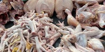 Harga Sembako Jatim Rabu 21 Mei 2025: Ayam Ras Rp25.753/kg, Daging Sapi Rp118.362/kg