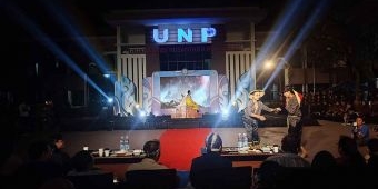 Rayakan Festival Kali Brantas dan HUT Kota Kediri, UNP Pentaskan Bubukshah-Gagang Aking