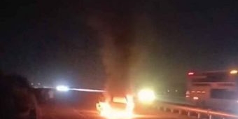 Usai Kecelakaan Mobil Daihatsu Xenia Terbakar di Tol Jombang Mojokerto, Dua Orang Terluka