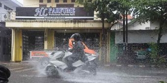 Prakiraan Cuaca Probolinggo Hari ini Senin, 6 Januari 2025: Hujan di Sore Hari