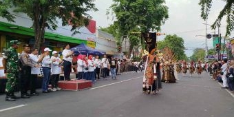 Jombang Fest 2025 Meriahkan HUT ke-115, 21 Marching Band Tampil di Parade Budaya