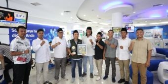 Group Head East Region XLSMART Dodik Ariyanto Terima Apresiasi Tokoh Muda Nahdliyin Inspiratif 2025