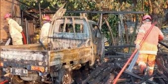 Mebel di Mojoagung Jombang Terbakar, Pikap Ikut Hangus