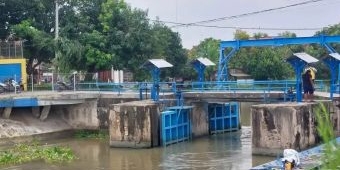 Banjir Luapan Bengawan Jero Lamongan Mulai Surut, Sejumlah Jalan Alami Kerusakan