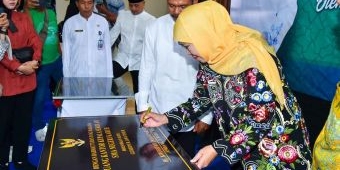 Safari Ramadhan di Jombang, Gubernur Khofifah Resmikan Sejumlah Fasilitas Pendidikan