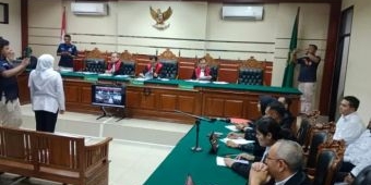 Khofifah Bantah Terima Fee di Kasus Korupsi Dana Hibah: Tudingan Tak Masuk Akal