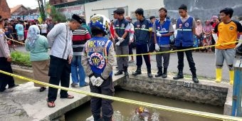 Mayat Pria Ditemukan di Saluran Air Wilayah Tarik Sidoarjo Seusai Salat Jumat