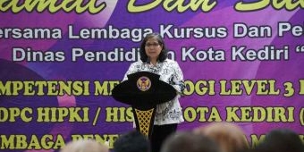 Pj Wali Kota Kediri Beri Arahan ke Peserta Uji Kompetensi