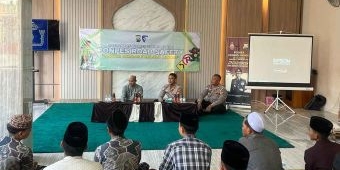 Satlantas Polres Probolinggo Ajak Siswa Patuh Berlalu Lintas saat Peringati Hardiknas 2025