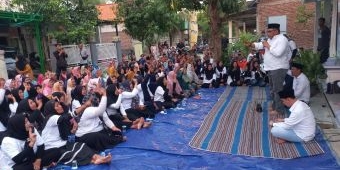 Warga Kemlagi Berharap Mubarok Menang, Gus Barra Siap Pindahkan Pusat Pemkab Mojokerto dari Kota