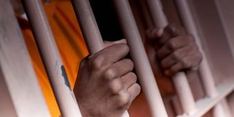 Ditinggal Tidur saat Jaga, 7 Tahanan Polres Pasuruan Berhasil Kabur
